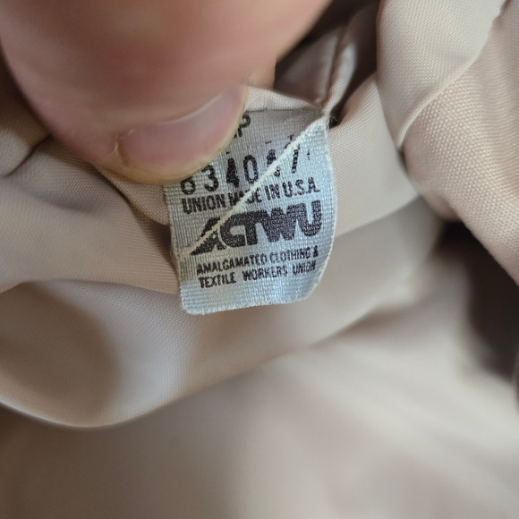 70s Vintage Pink Utility USA Union Made Button London Fog Trench Coat Size 12P - Picture 10 of 11